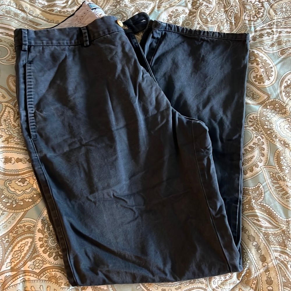 Peter Millar Men's Charcoal Gray Chinos